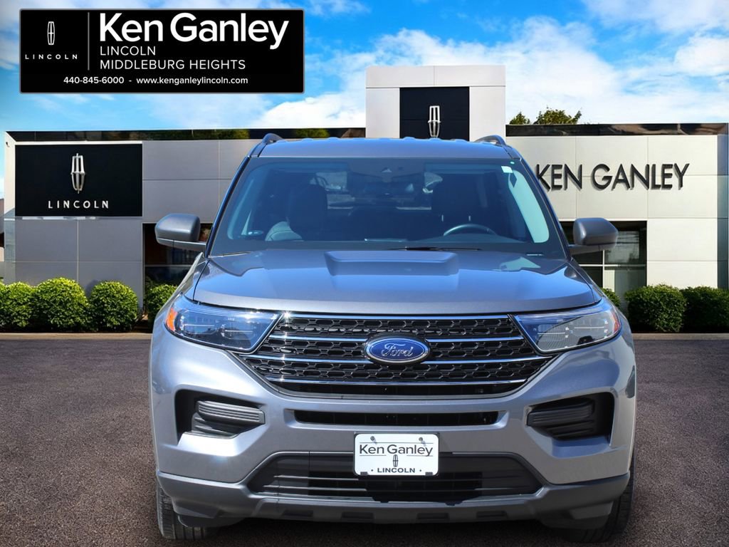Used 2022 Ford Explorer XLT w/ Class IV Trailer Tow Package AWD/4WD image 2