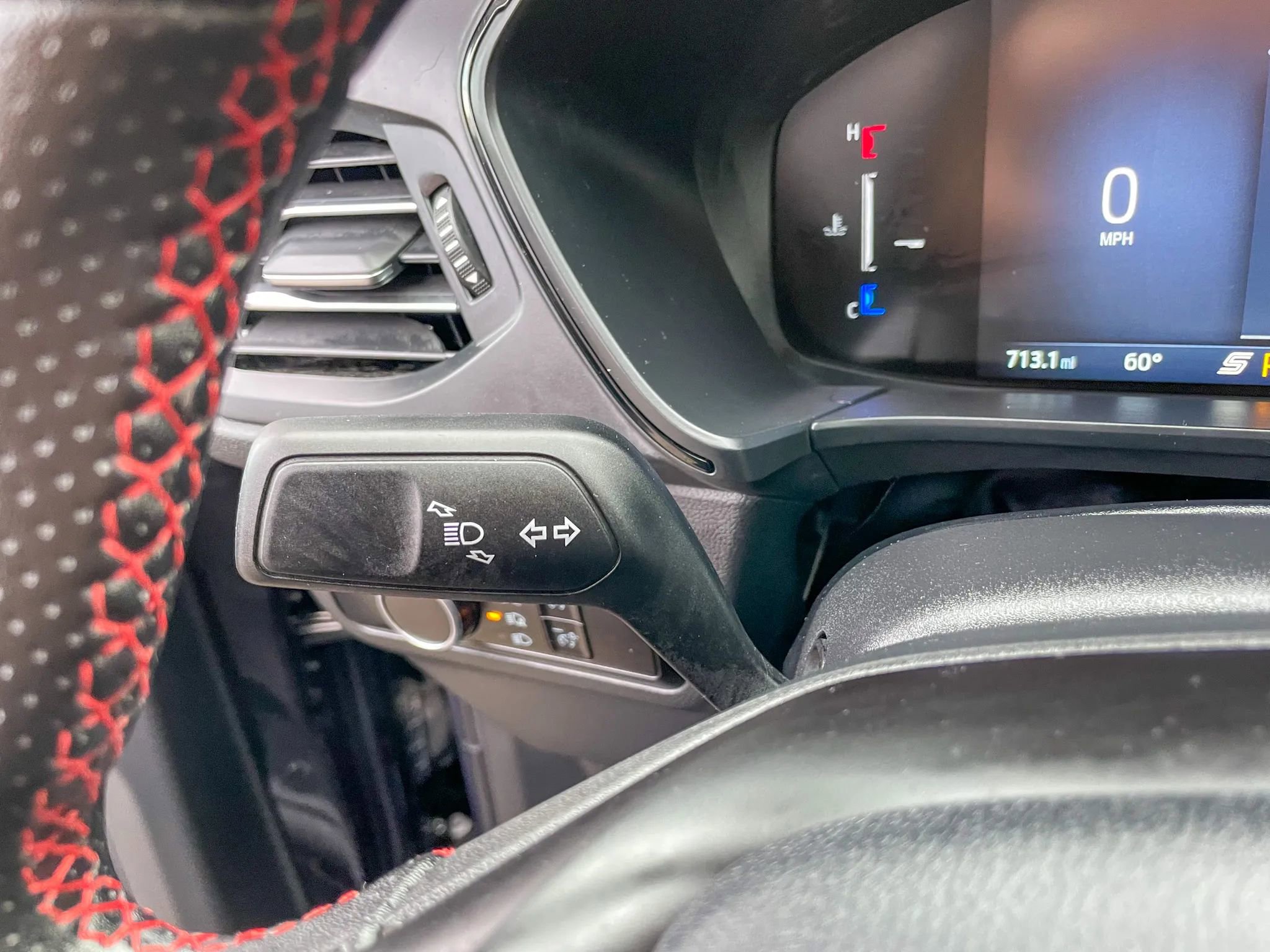 Used 2025 Ford Escape ST-Line AWD/4WD image 16