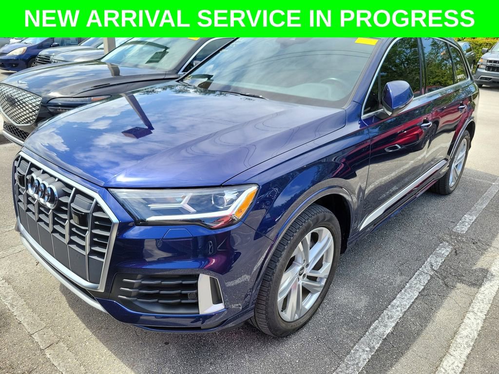 Used 2021 Audi Q7 3.0T Premium Plus w/ Executive Package image 3