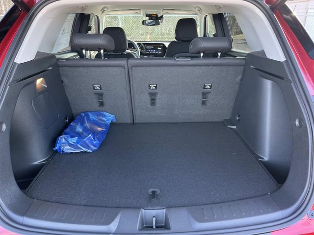 New 2026 Chevrolet TrailBlazer LT w/ Convenience Package FWD image 20