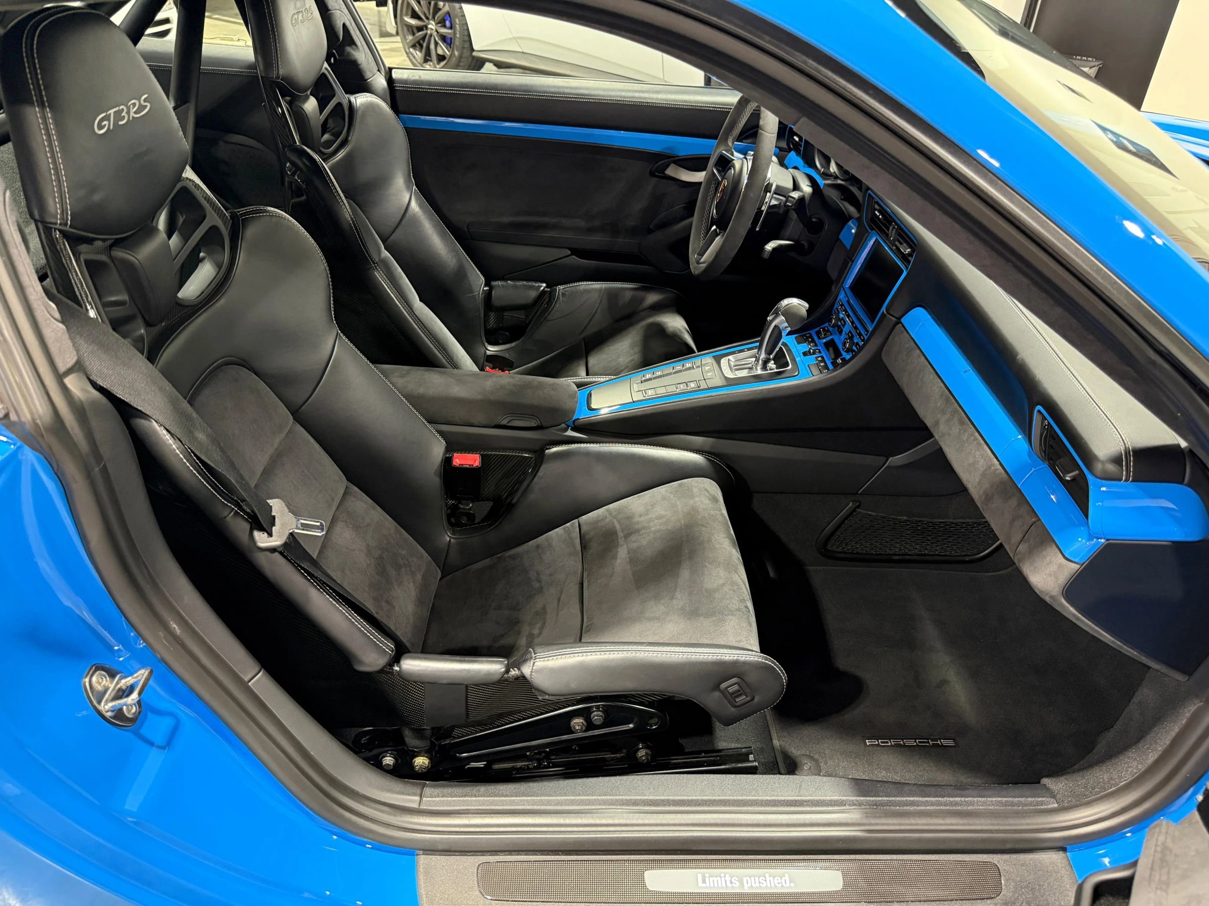 Used 2016 Porsche 911 GT3 RS RWD image 43