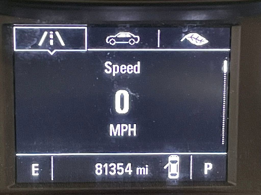 Used 2018 Chevrolet Cruze LT w/ Convenience Package FWD image 5