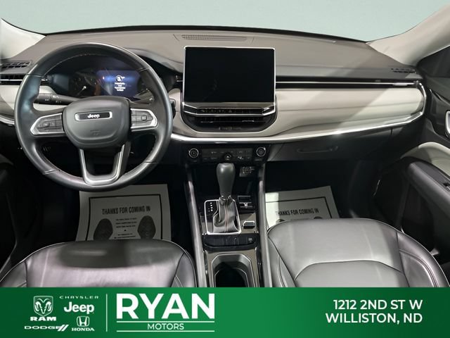 Used 2022 Jeep Compass Limited AWD/4WD image 9