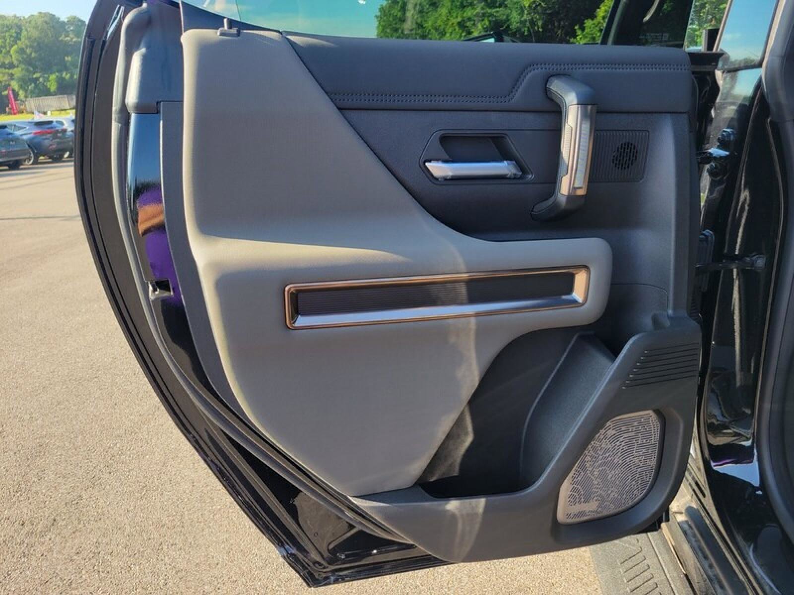New 2025 GMC Hummer EV 3X w/ LPO, Illumination Package AWD/4WD image 31