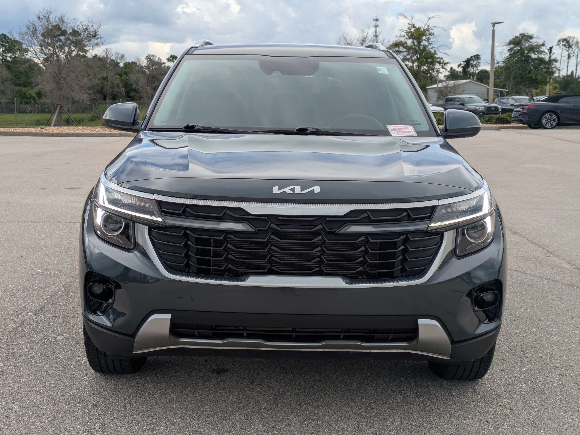 Certified 2024 Kia Seltos EX FWD image 3