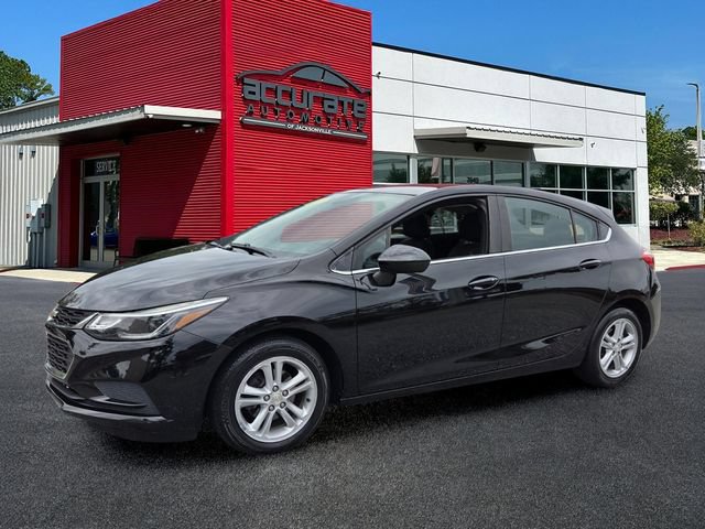 Used 2017 Chevrolet Cruze LT w/ Convenience Package FWD image 1