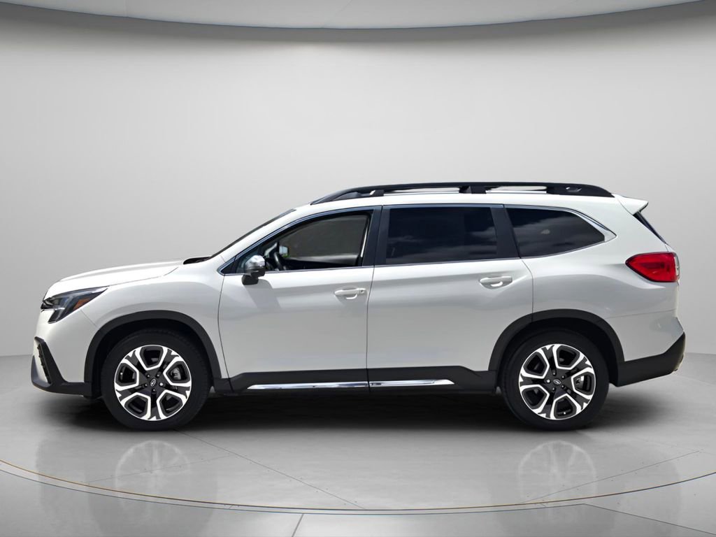 Used 2023 Subaru Ascent Limited w/ Technology Package image 3