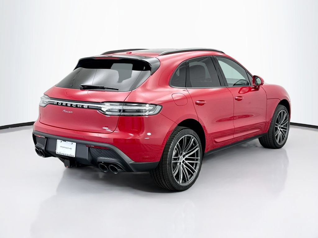 Used 2026 Porsche Macan AWD/4WD image 7