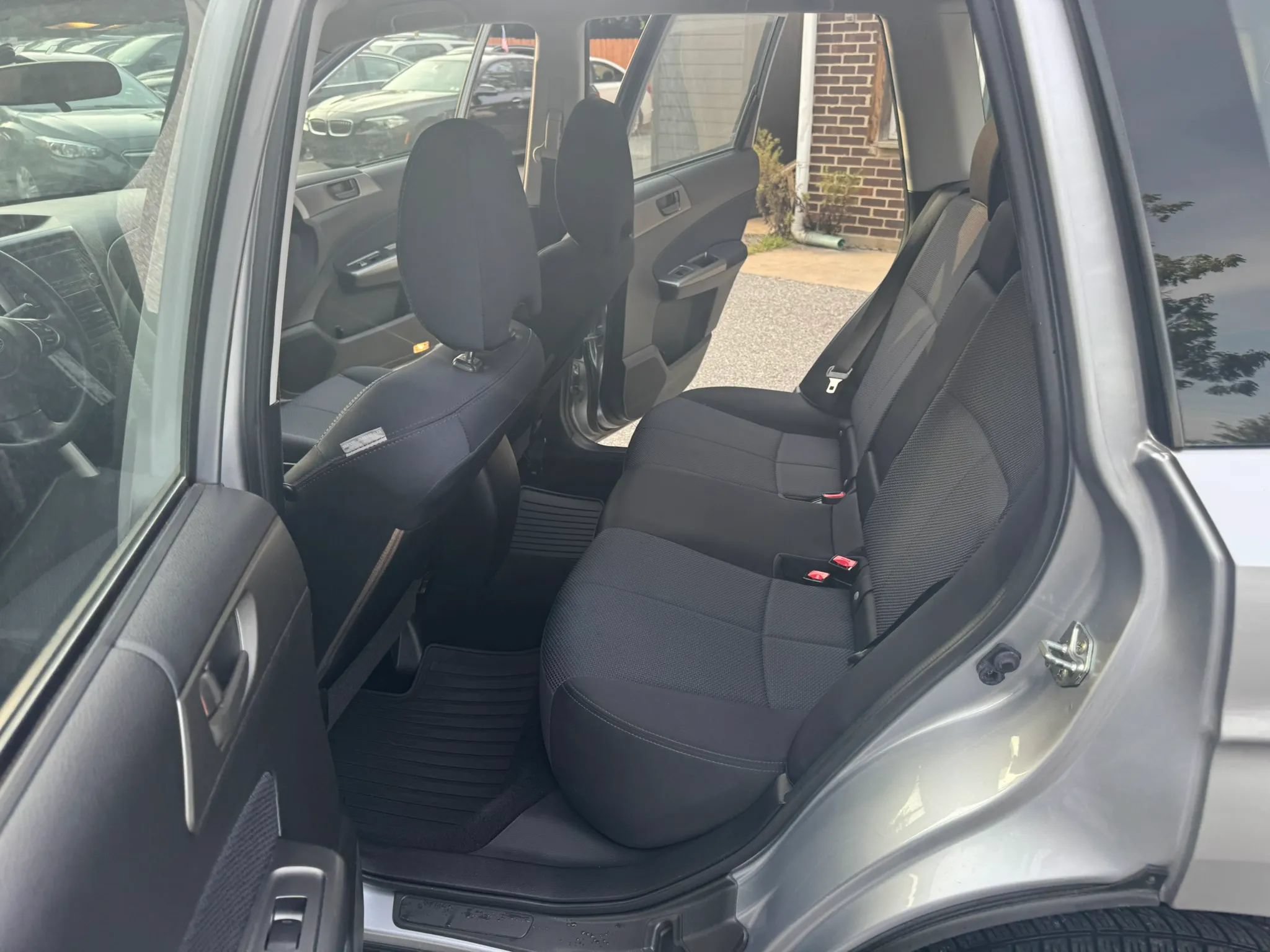 Used 2012 Subaru Forester 2.5X AWD/4WD image 16