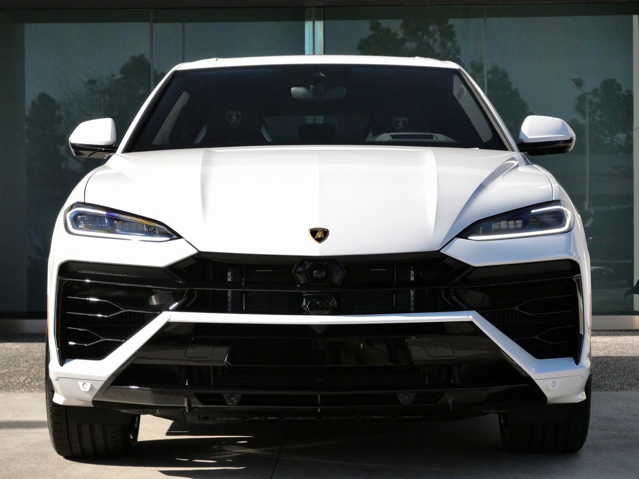 Used 2025 Lamborghini Urus SE image 5