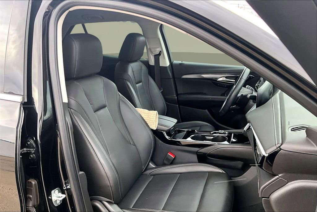 Used 2024 Buick Envision Preferred image 30