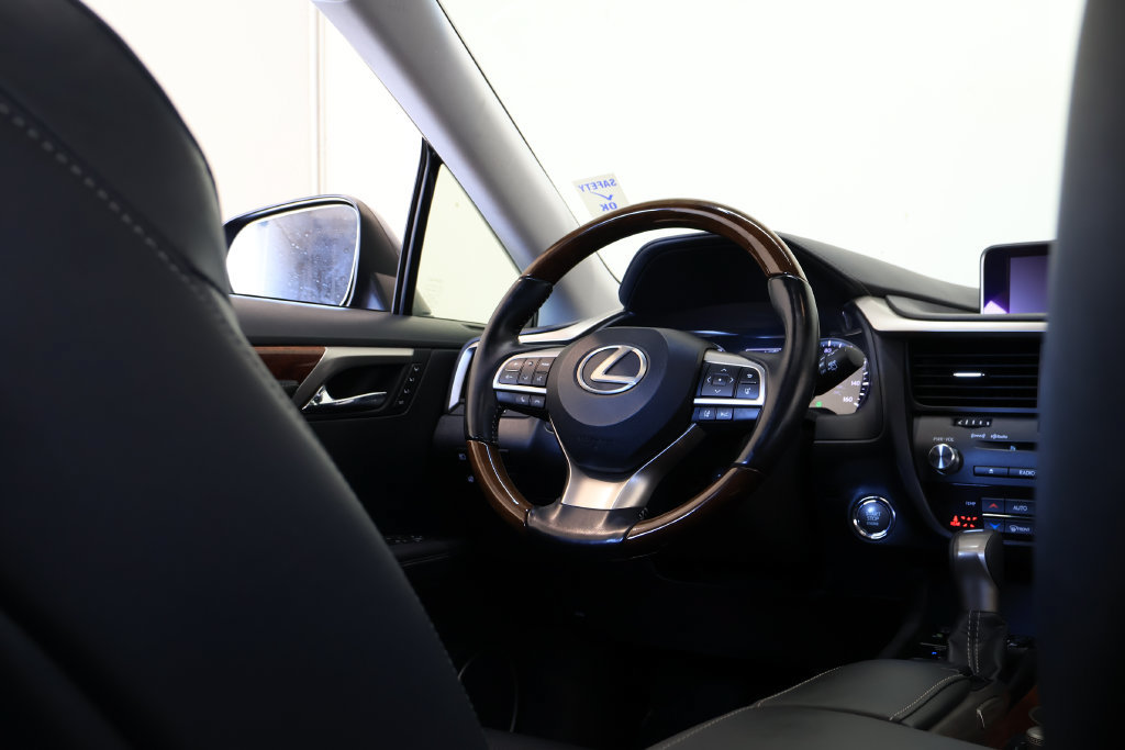 Used 2018 Lexus RX 350L FWD image 25