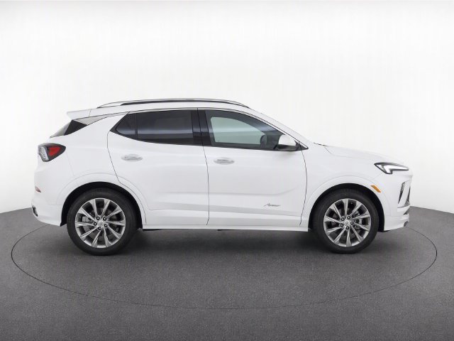 Used 2024 Buick Encore GX Avenir w/ Avenir Convenience Package FWD image 8