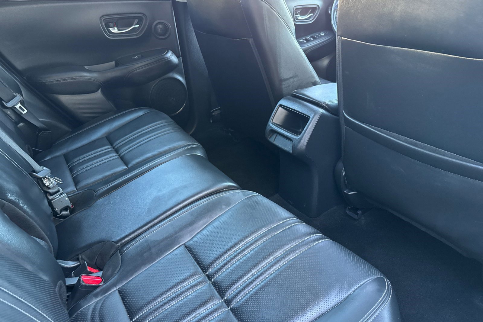 Used 2023 Honda HR-V EX-L image 29