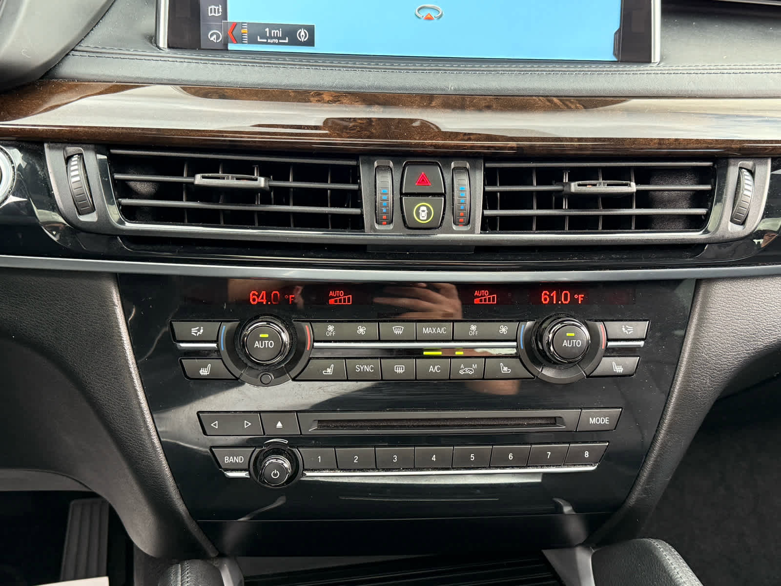 Used 2016 BMW X6 xDrive50i image 21