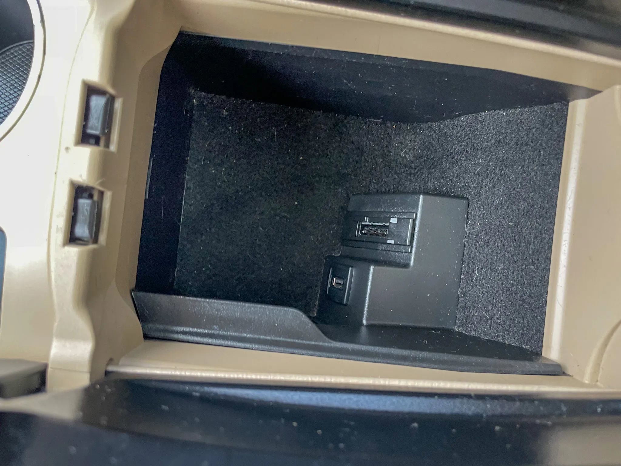 Used 2012 Mercedes-Benz C 300 4MATIC Sedan image 35