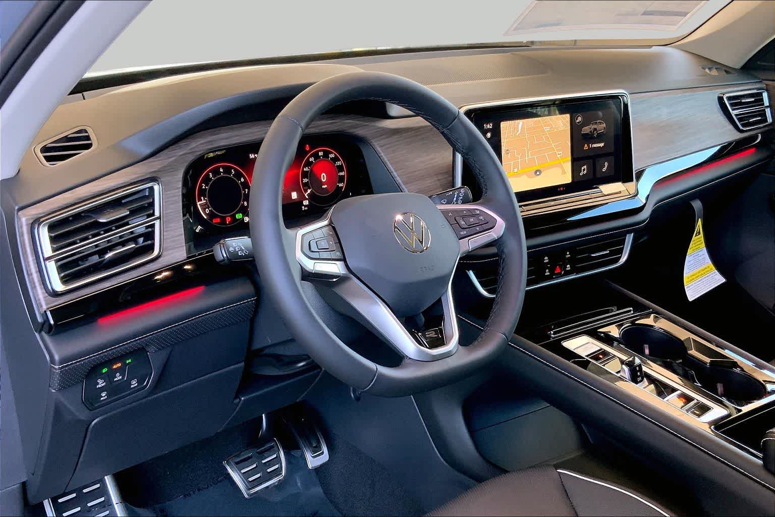 New 2026 Volkswagen Atlas SEL Premium R-Line AWD/4WD image 8