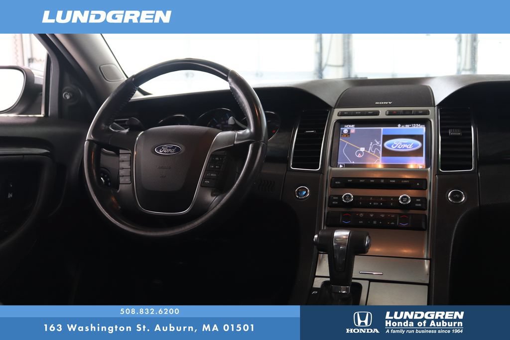 Used 2011 Ford Taurus Limited w/ 302A Rapid Spec Order Code FWD image 4