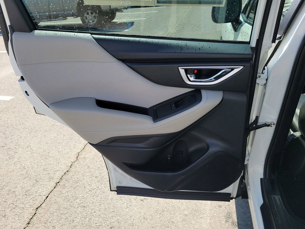 Used 2023 Subaru Forester Premium image 34