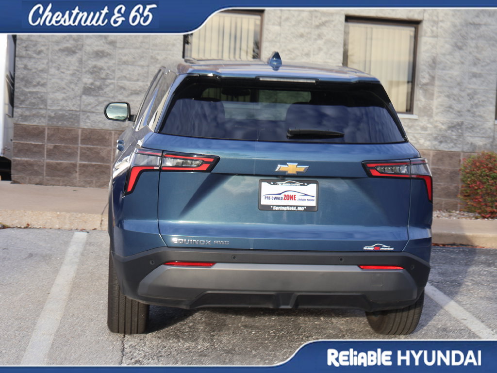 Used 2025 Chevrolet Equinox LT AWD/4WD image 18