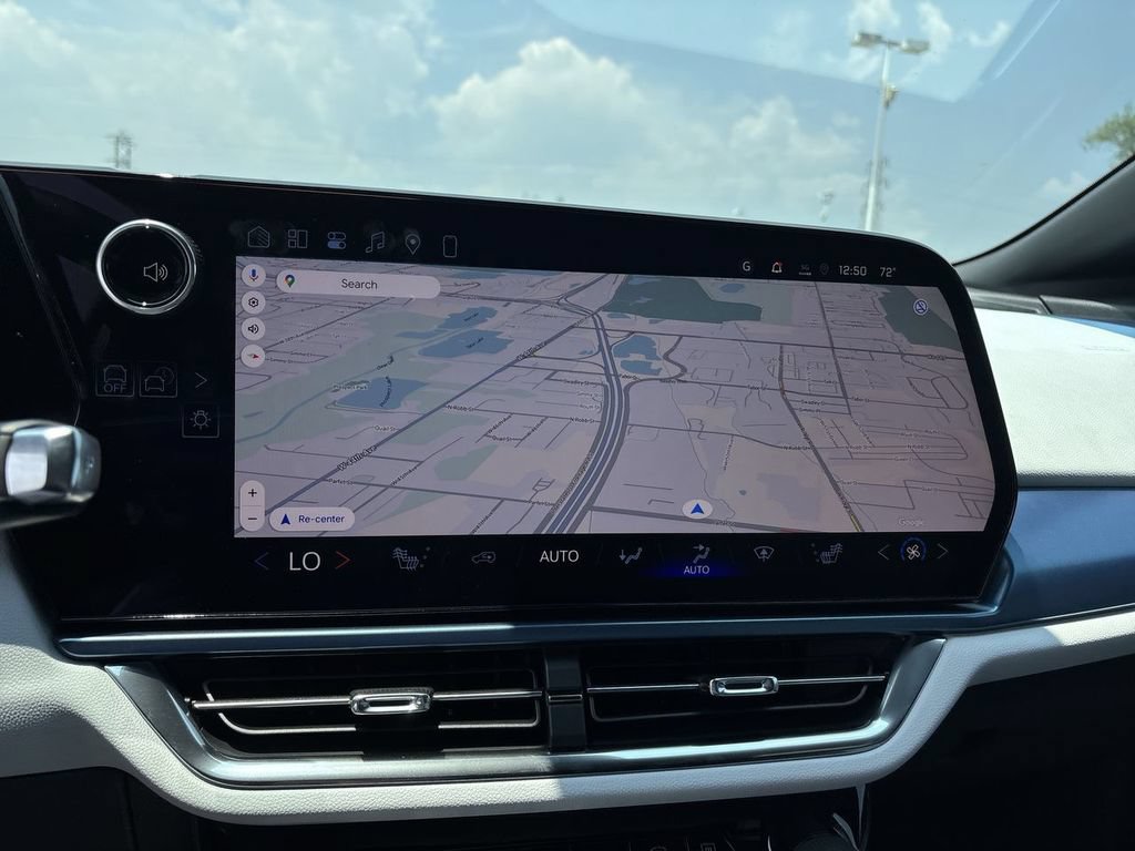 New 2026 Chevrolet Equinox EV LT AWD/4WD image 15