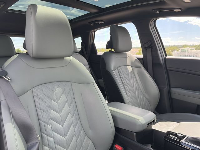 Certified 2024 Kia Sportage X-Pro AWD/4WD image 35