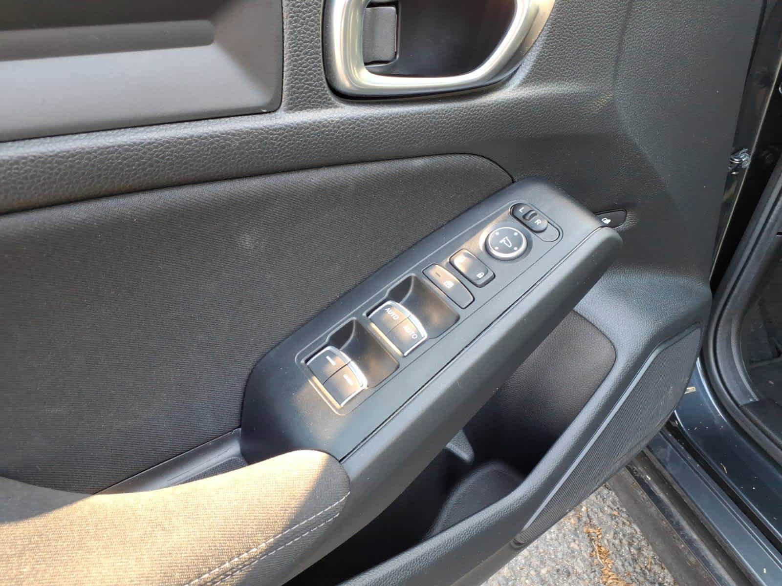 Used 2025 Honda Civic Sport image 21