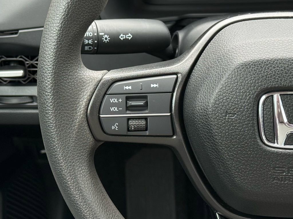 Certified 2024 Honda Accord EX image 22