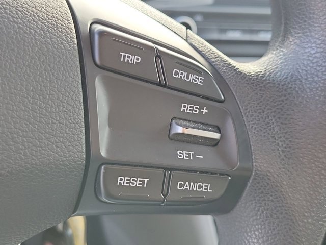 Used 2019 Hyundai Elantra SE image 31