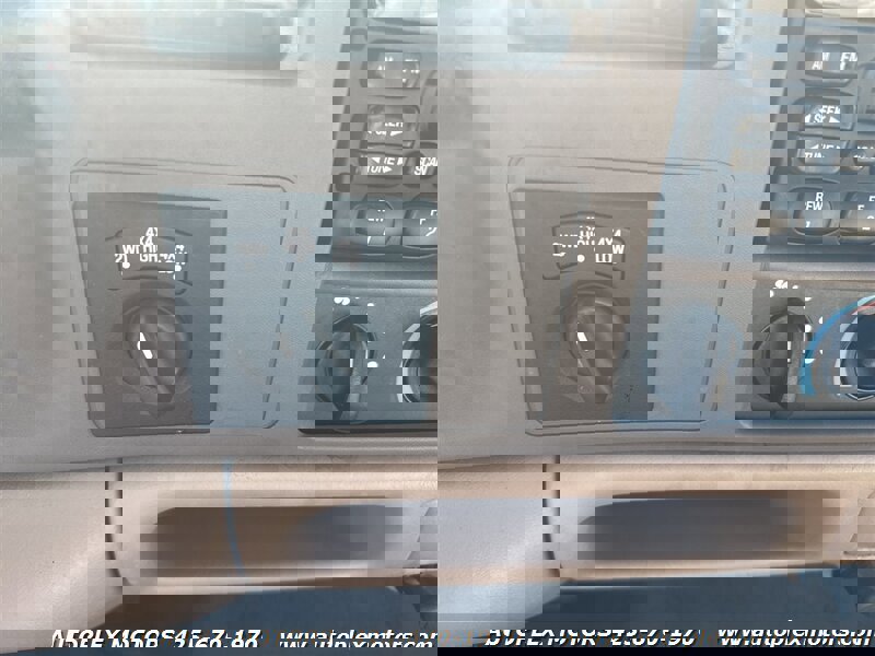 Used 1999 Ford F250 Lariat image 28