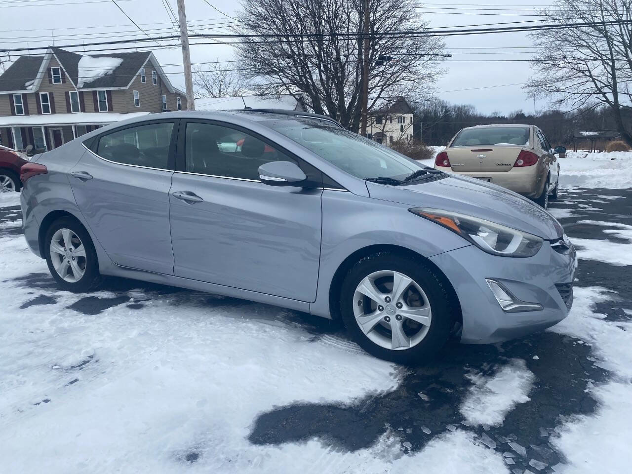 Used 2016 Hyundai Elantra Value Edition image 2