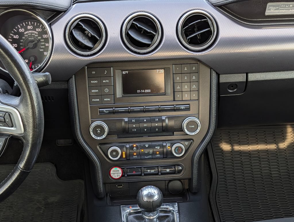 Used 2016 Ford Mustang GT RWD image 15