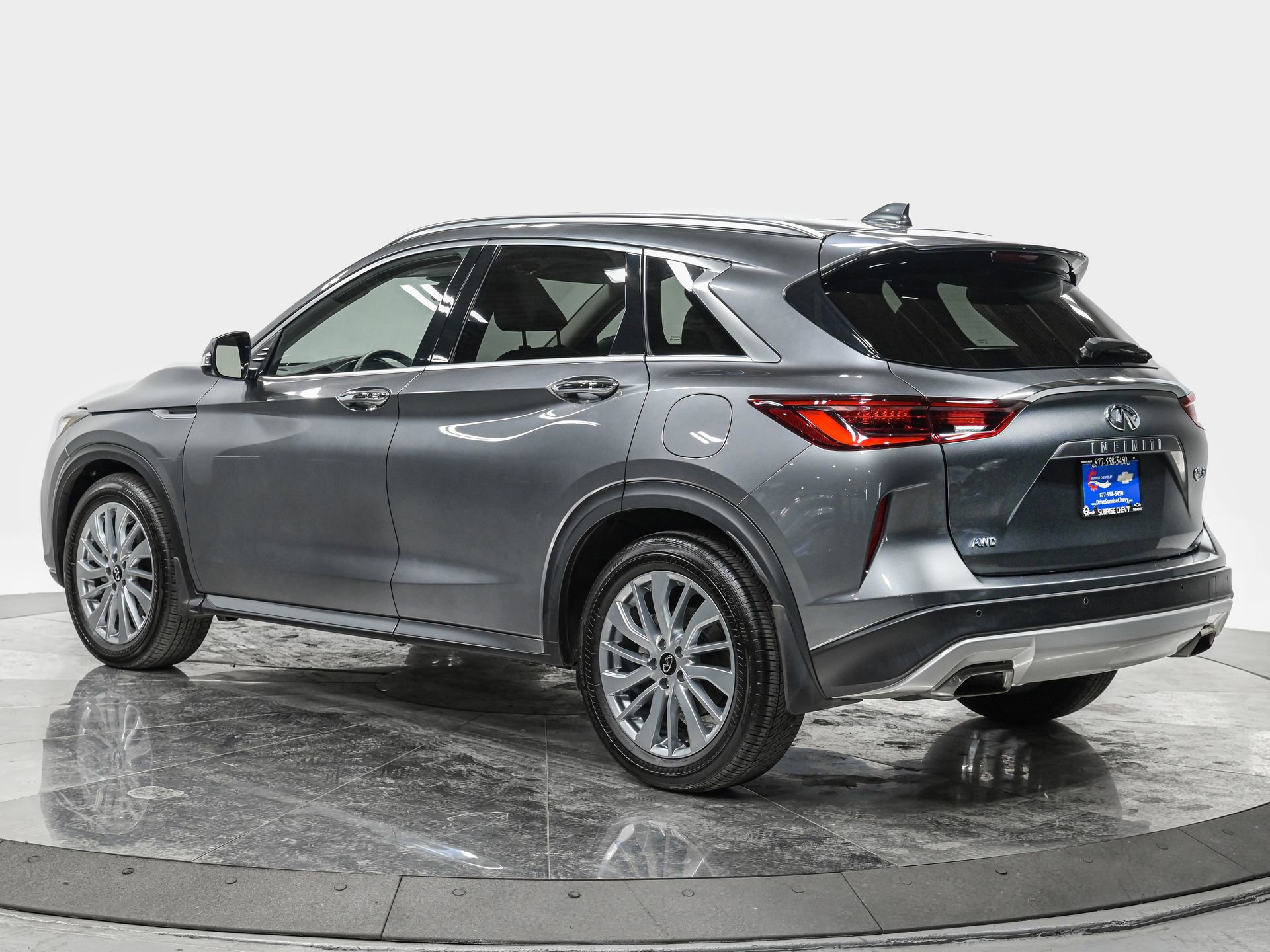 Used 2025 INFINITI QX50 Luxe image 4