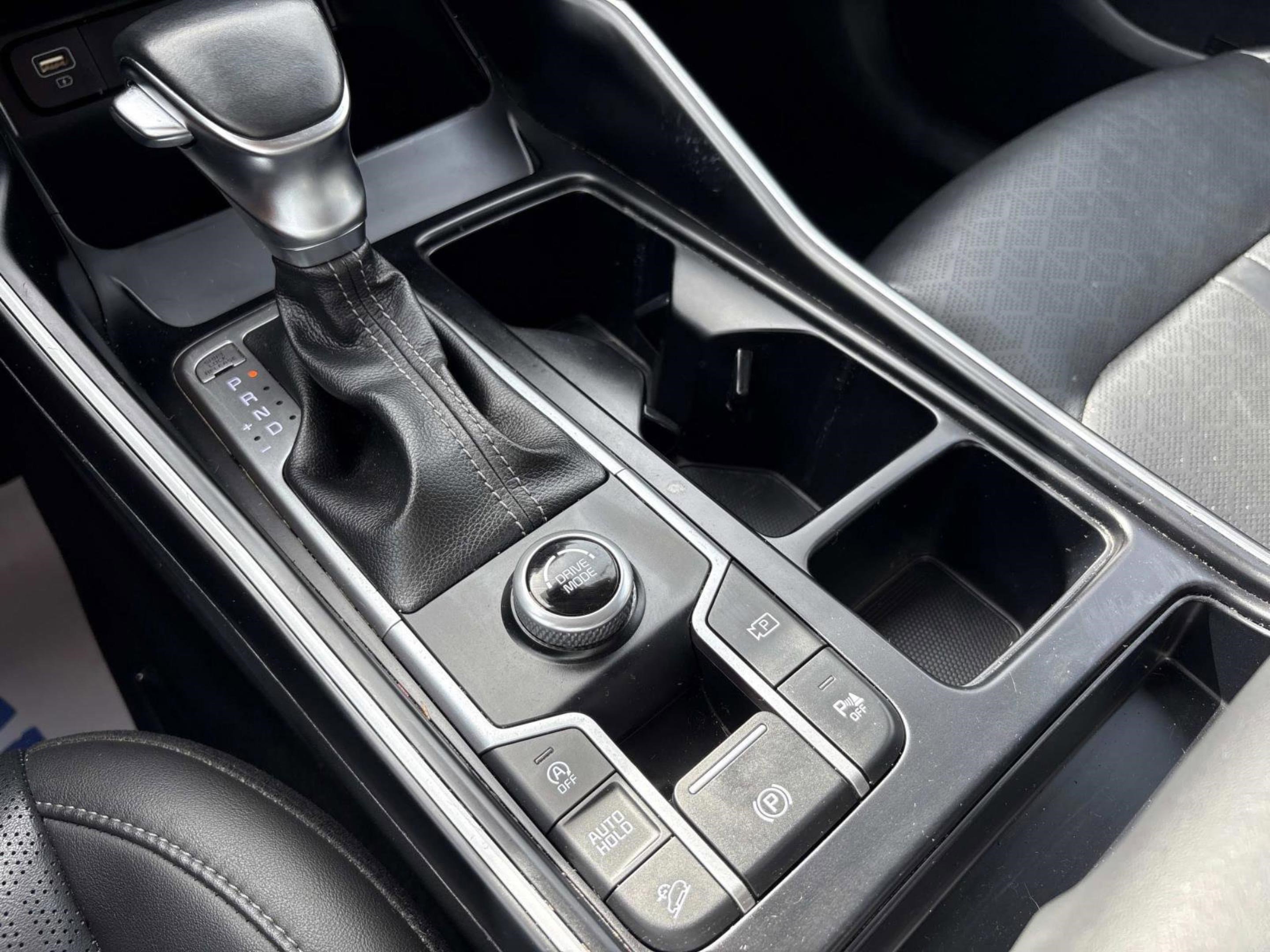 Used 2022 Kia Sorento EX w/ Panoramic Sunroof Package image 34