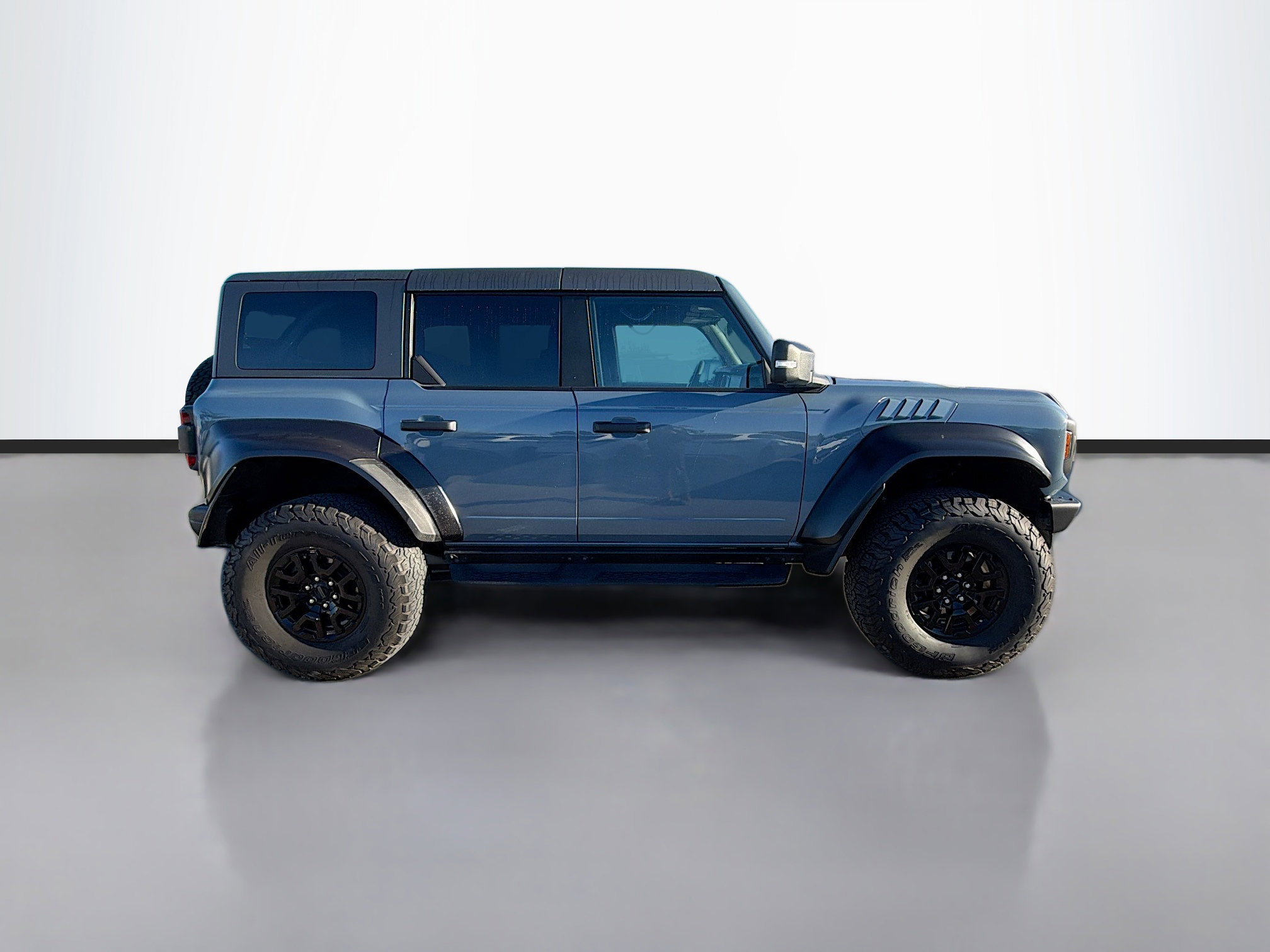 Used 2023 Ford Bronco Raptor image 6
