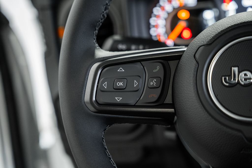 New 2026 Jeep Gladiator Mojave image 28