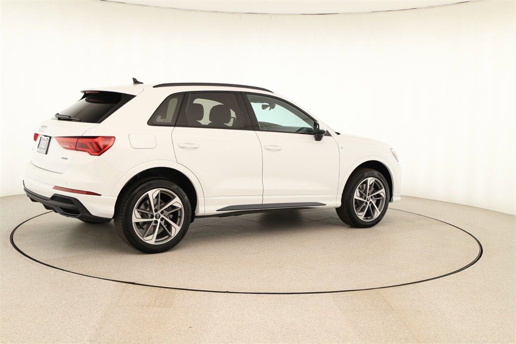 New 2025 Audi Q3 2.0T Premium image 7