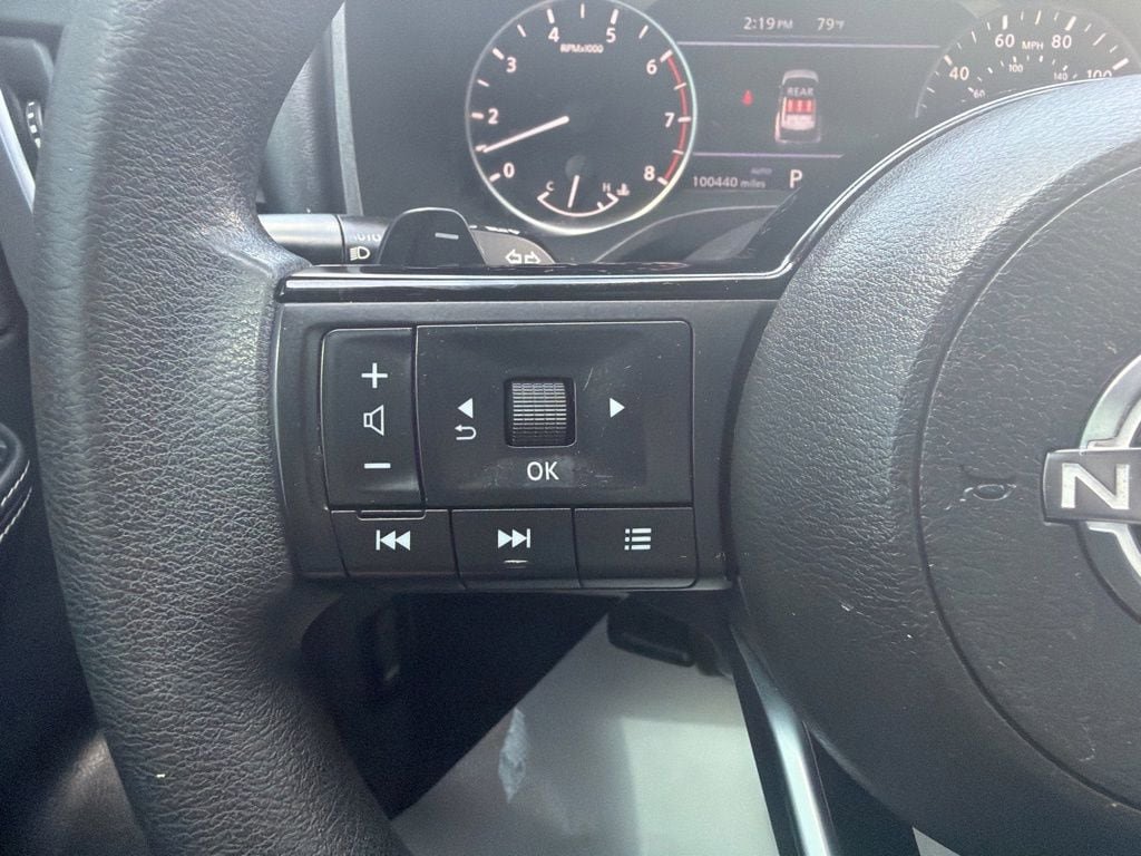 Used 2023 Nissan Rogue SV AWD/4WD image 22