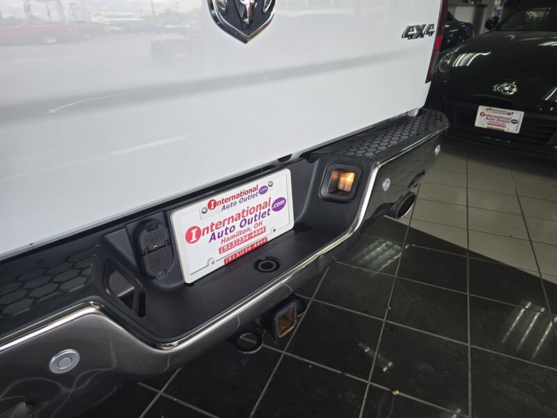 Used 2017 RAM 1500 Big Horn AWD/4WD image 25