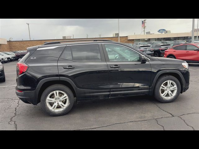 Certified 2021 GMC Terrain SLE w/ Driver Convenience Package image 9