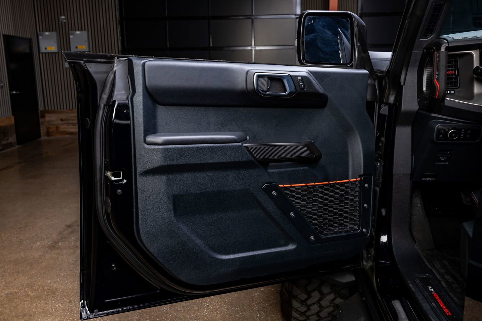 Used 2024 Ford Bronco Raptor w/ Interior Carbon Fiber Pack 6 image 35