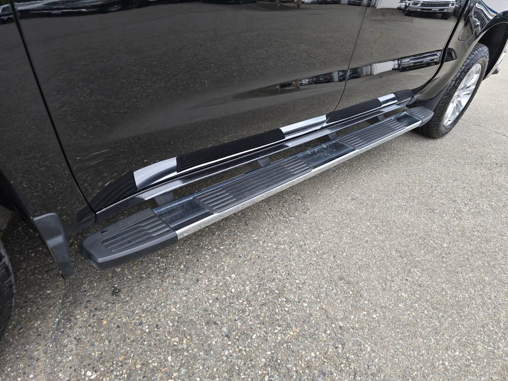 Used 2025 Chevrolet Silverado 1500 LTZ w/ LTZ Premium Package AWD/4WD image 10