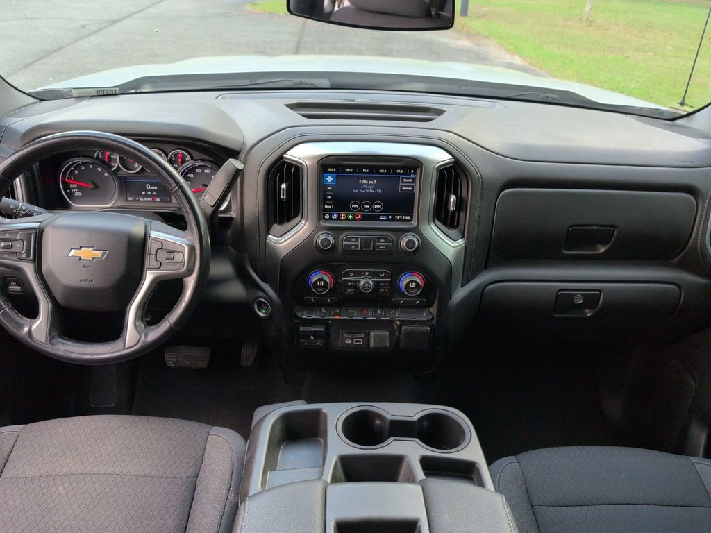 Used 2019 Chevrolet Silverado 1500 LT w/ All-Star Edition image 10