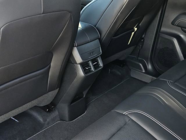 New 2026 GMC Terrain Elevation w/ Elevation Premium Package image 30