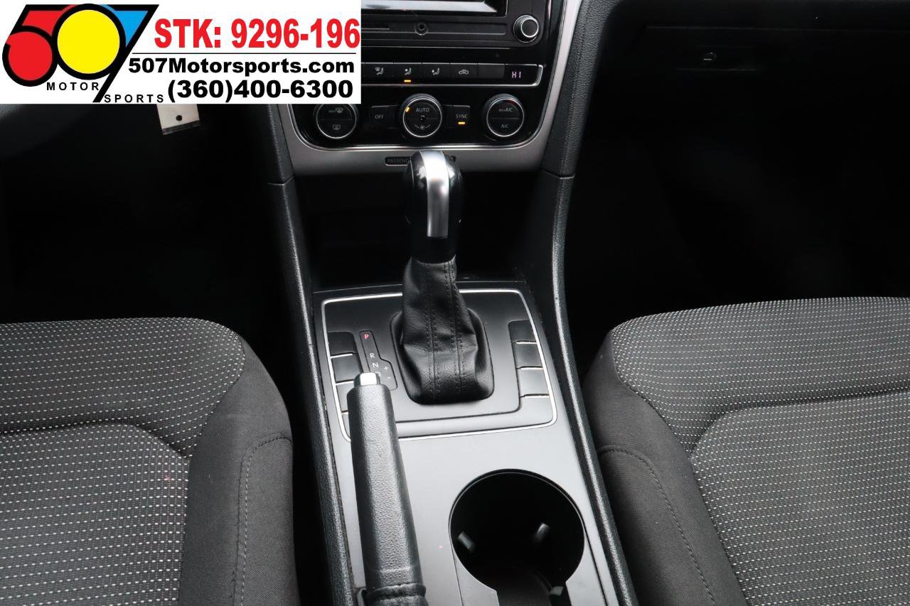 Used 2016 Volkswagen Passat 1.8T S image 19
