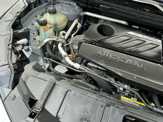 Used 2023 Nissan Rogue SL w/ SL Premium Package image 20