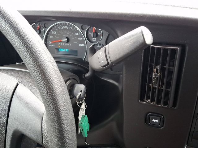 Used 2024 Chevrolet Express 2500 w/ Driver Convenience Package image 13