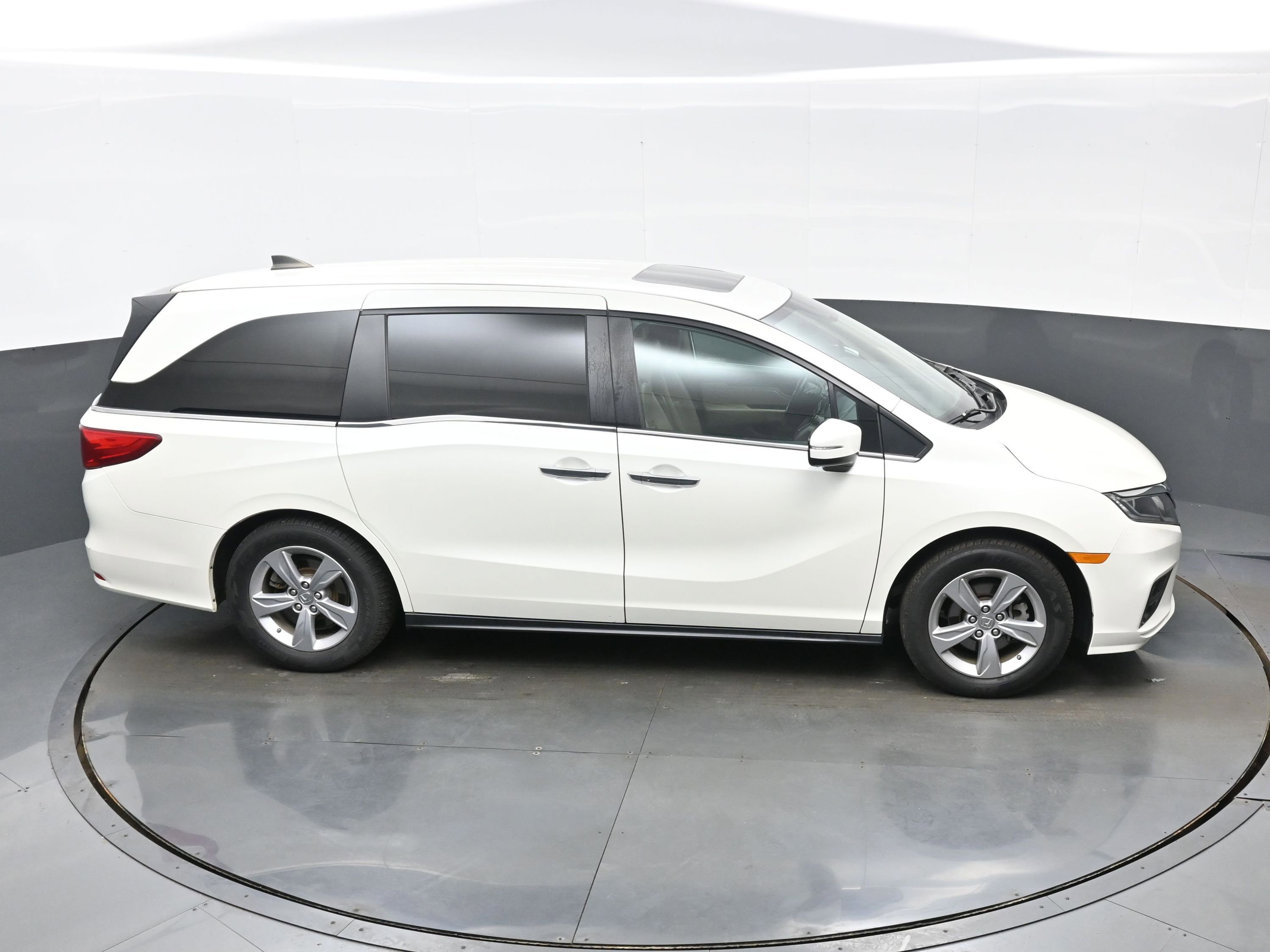 Used 2019 Honda Odyssey EX-L image 39