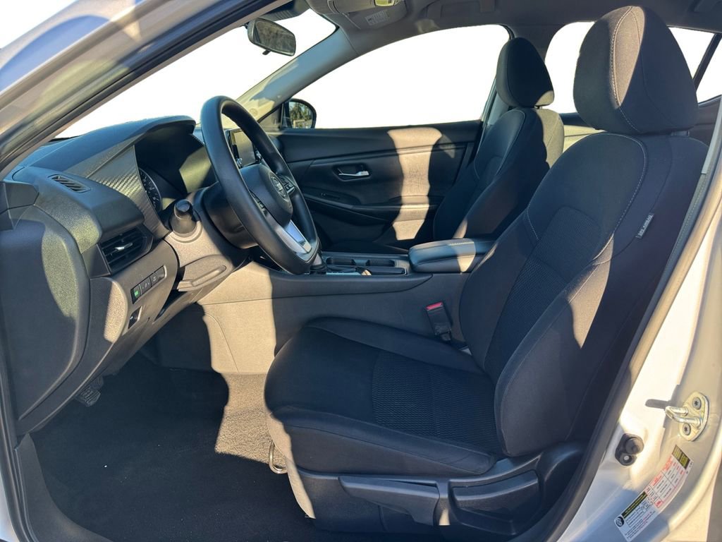 Used 2021 Nissan Sentra S image 9