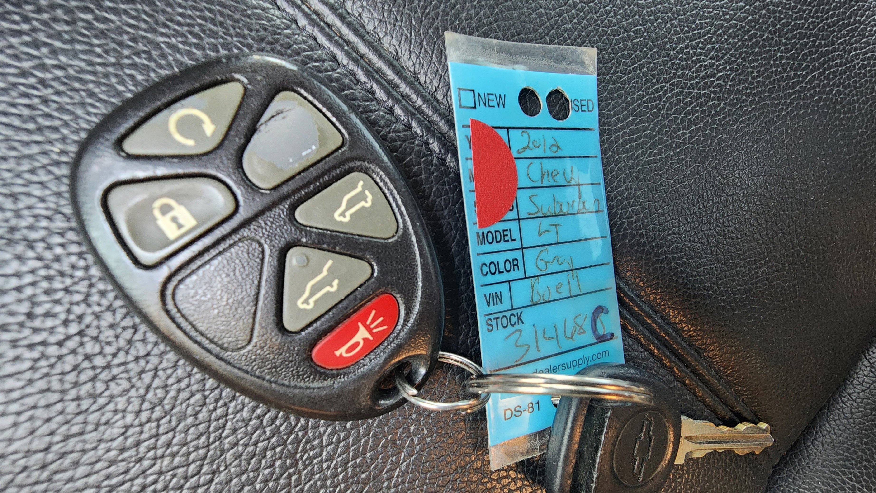 Used 2012 Chevrolet Suburban LT w/ Luxury Package image 19